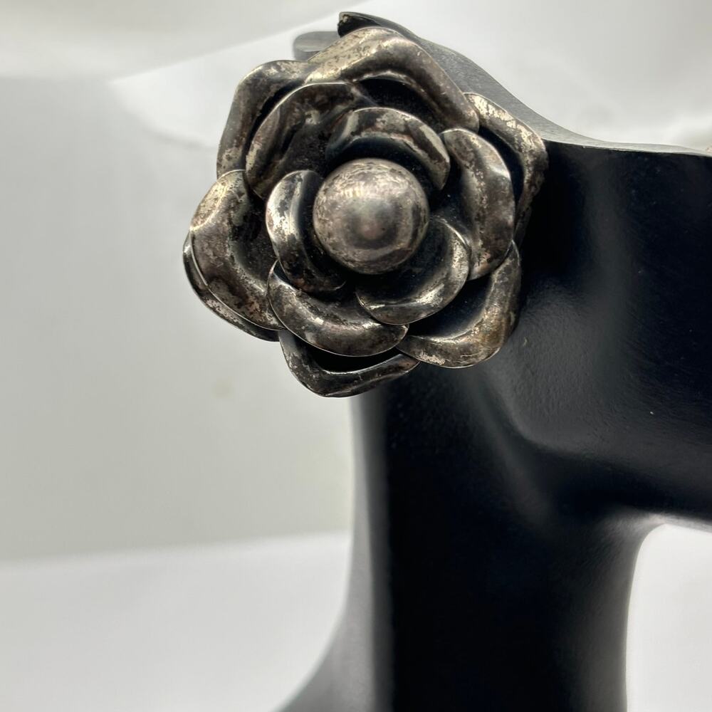 Vintage Silver Flower Earrings